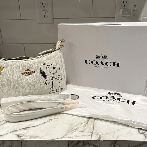 Coach White Snoopy and Woodstock Shoulder Bag - Picture 8 of 9